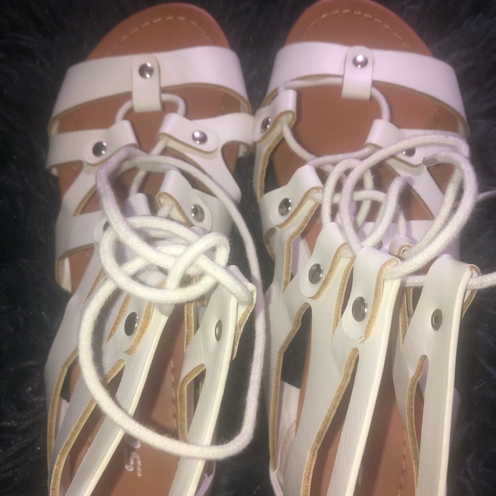 Lace Low Top Sandals